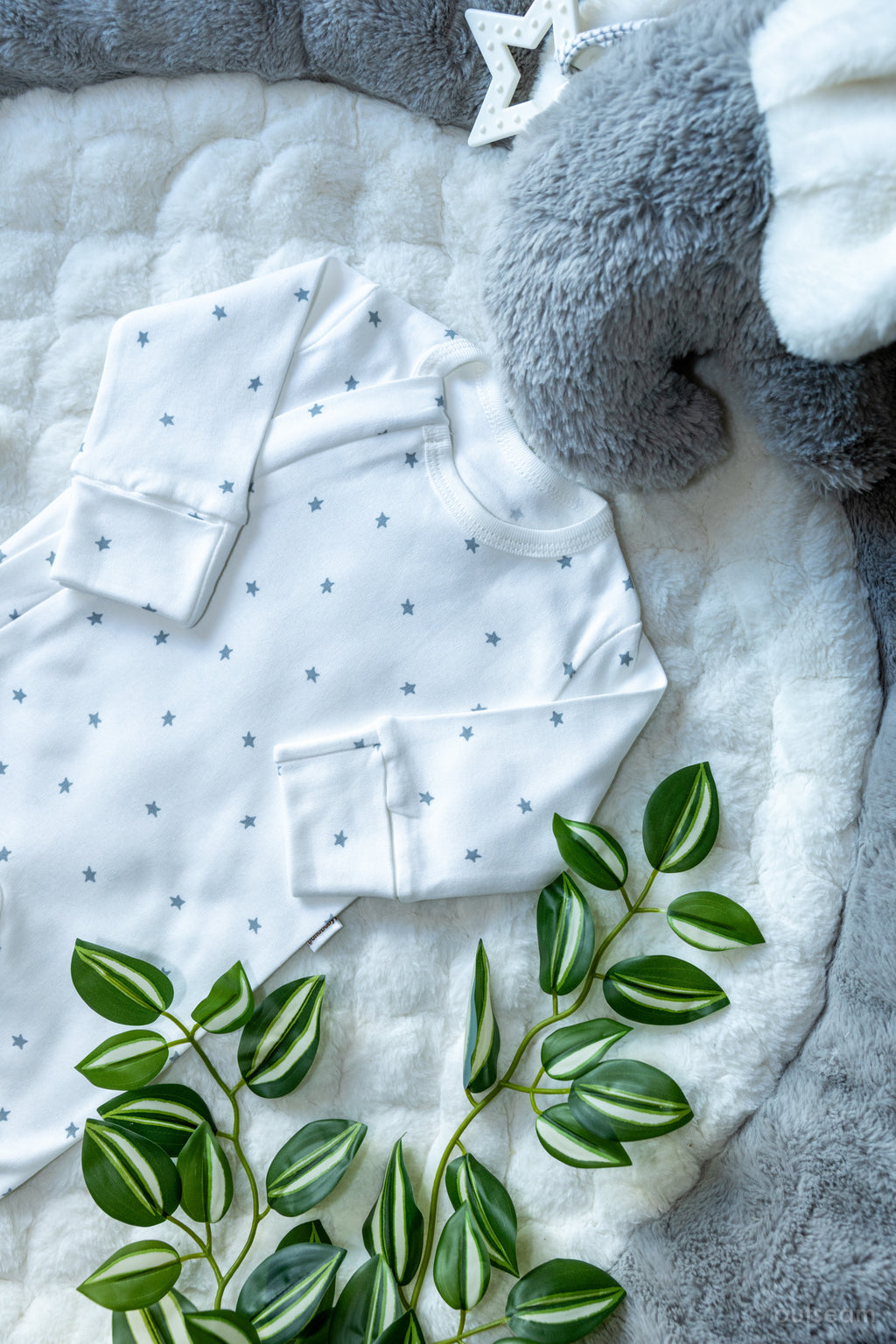 Outseam Sleepsuit Zipper Grey Stars — detail view 3